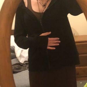 Meet your Posher, Cara